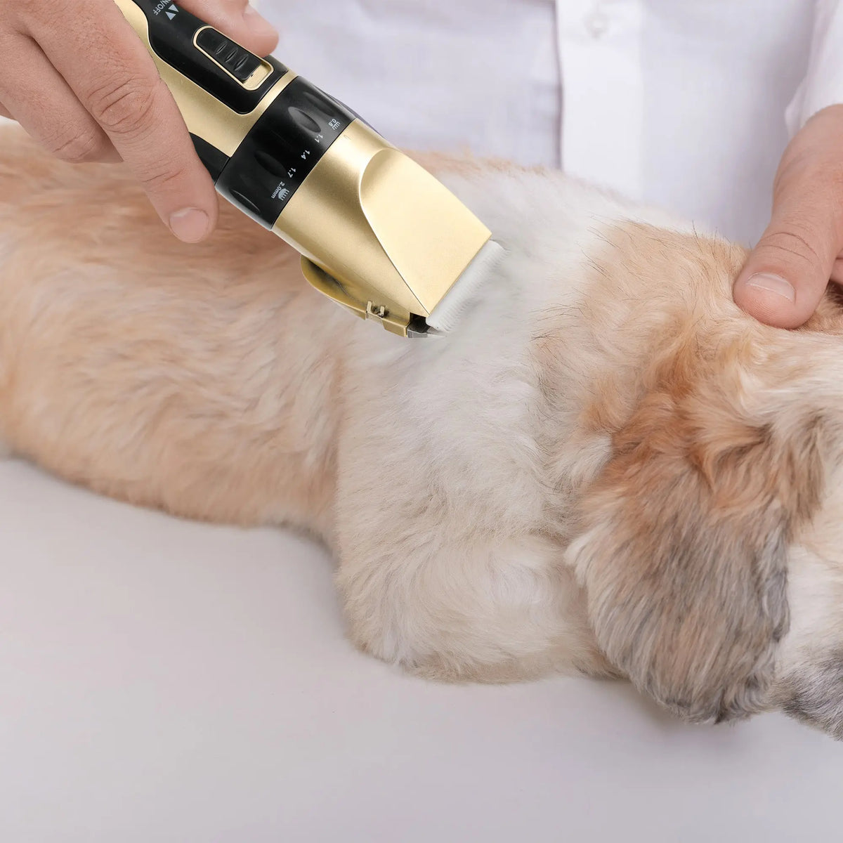 Rechargeable Pet Hair Trimmer – Easy, Safe & Comfortable Grooming at Home Pursonic